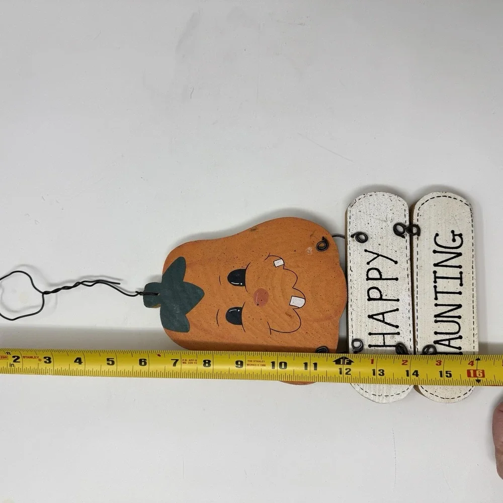 N/A vintage hanging